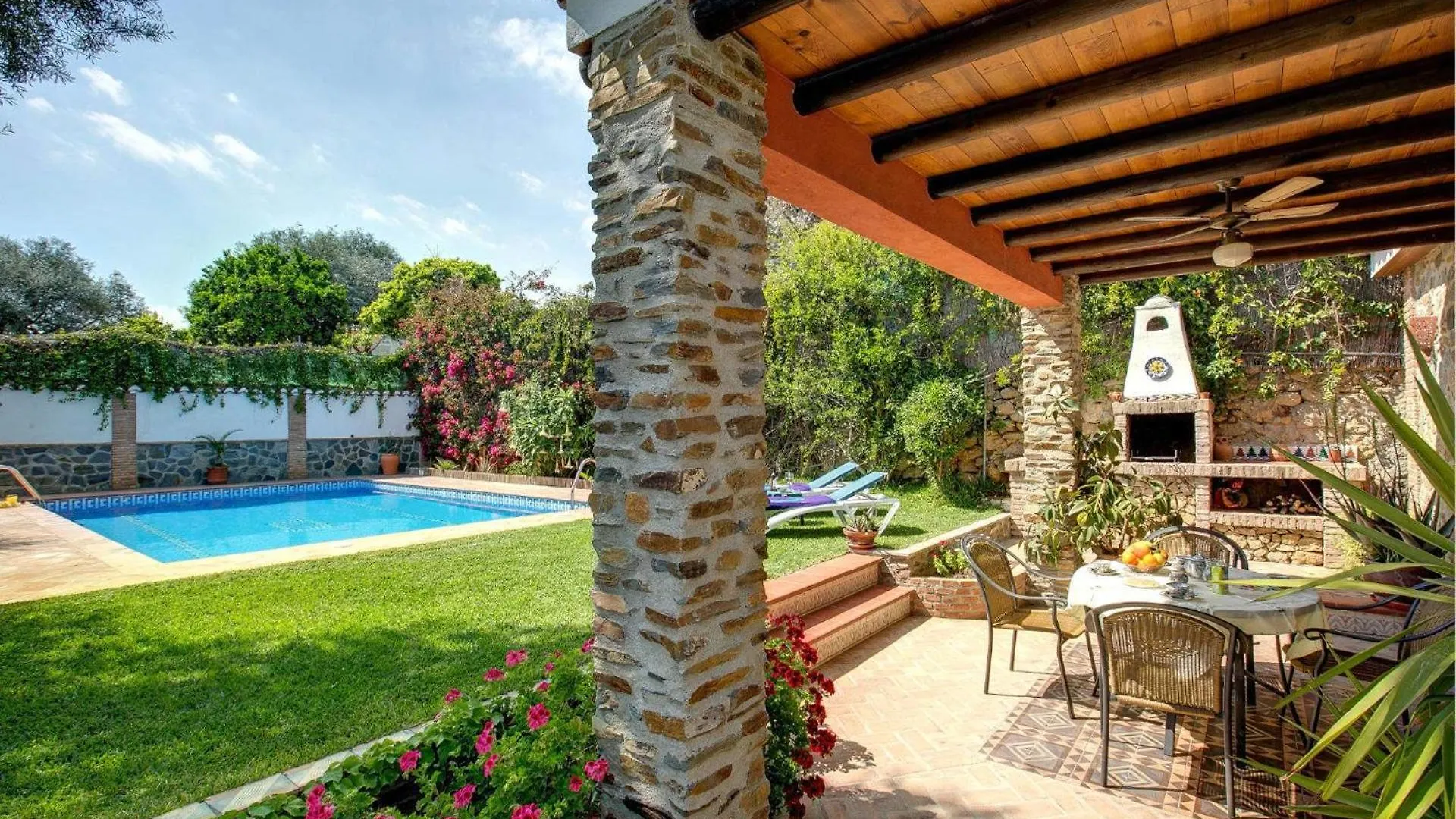 Casa Rural Los Naranjos Orgiva Holiday home